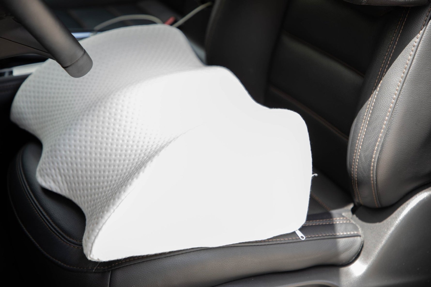 bbl-pillow-for-the-car-gaming-chair-pillow 